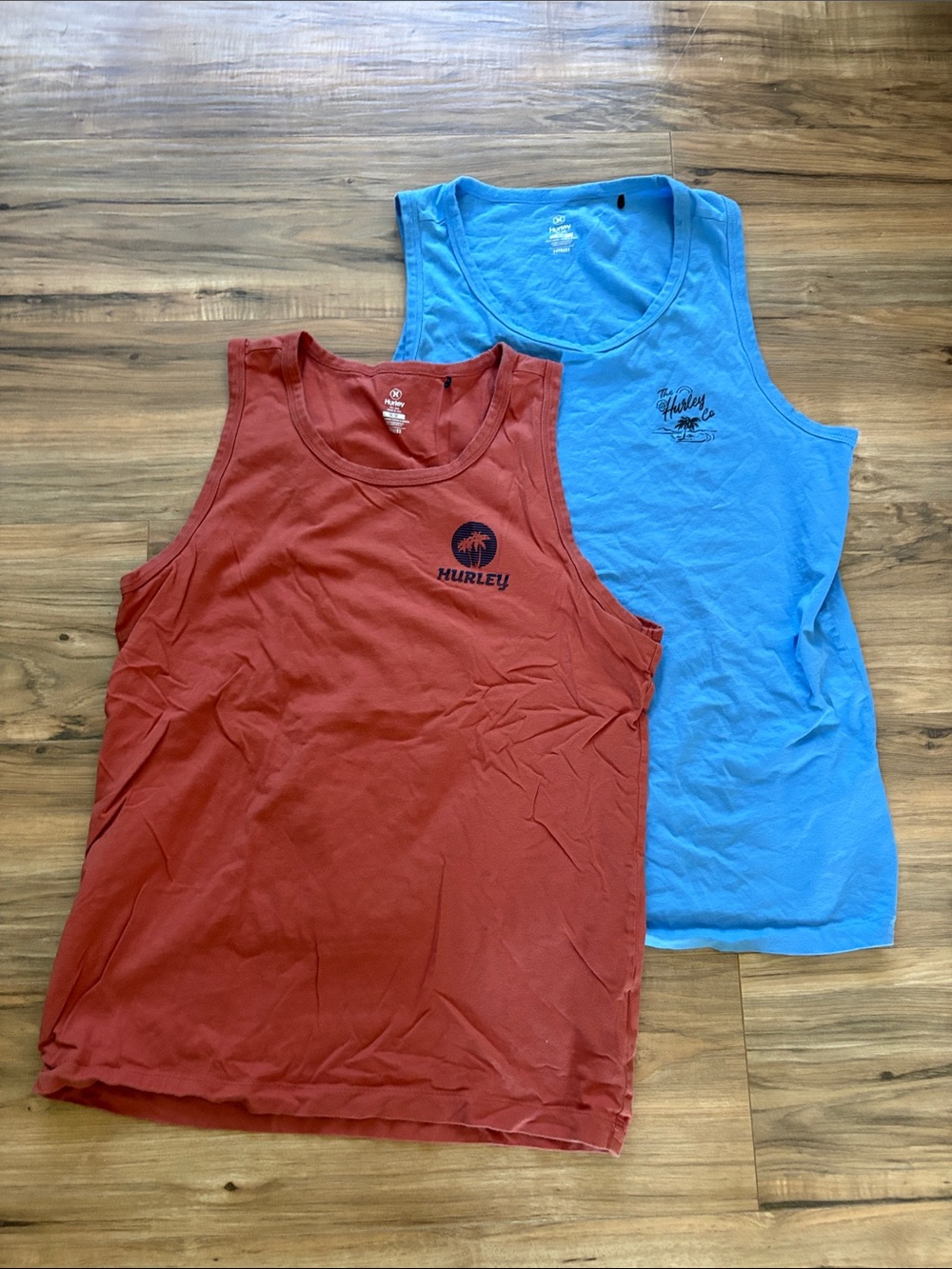 Hurley Red and Light Blue Tank Top Set